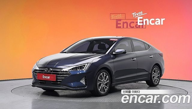 Hyundai Avante — exterior