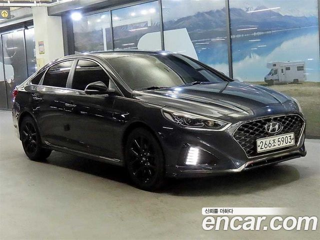 Hyundai Sonata — exterior