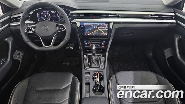 Volkswagen Arteon — interior