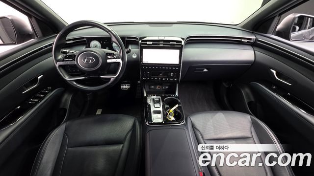Hyundai Tucson — interior