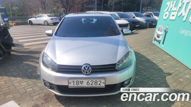 Volkswagen Golf — exterior