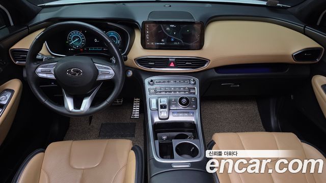 Hyundai Santa Fe — interior