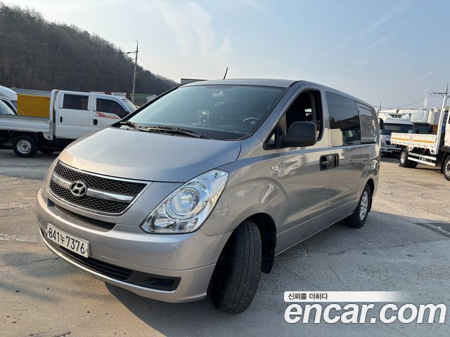 Hyundai Starex — exterior