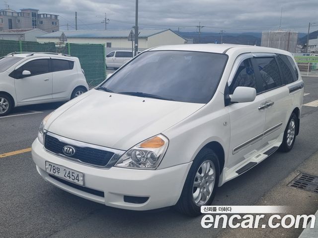 Kia Carnival — exterior