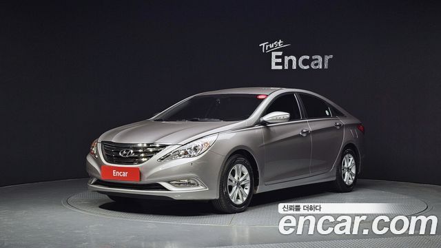 Hyundai Sonata — exterior