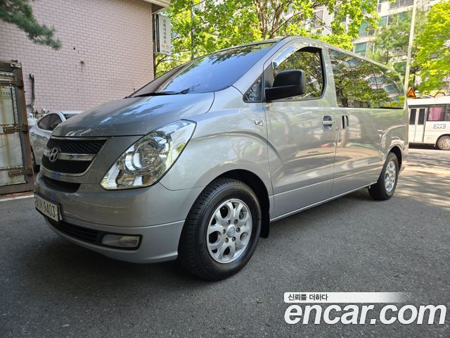 Hyundai Starex — exterior