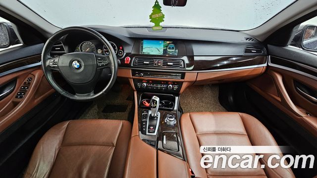 BMW 5 Series — interior