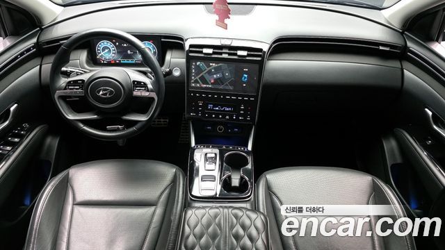 Hyundai Tucson — interior