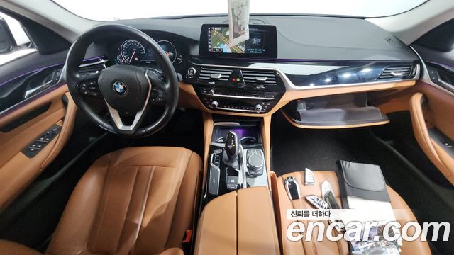 BMW 5 Series — interior