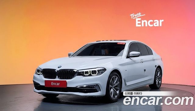 BMW 5 Series — exterior