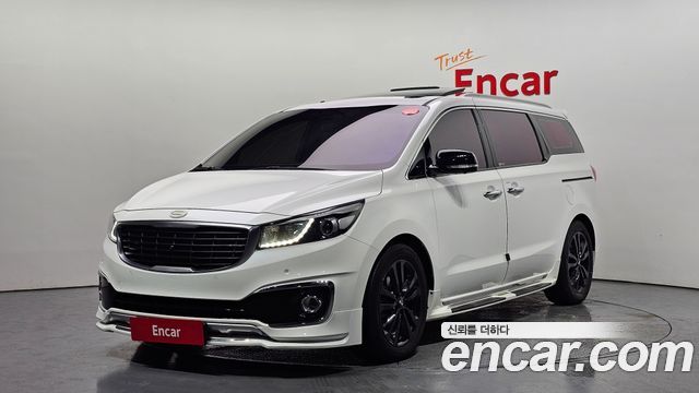 Kia Carnival — exterior