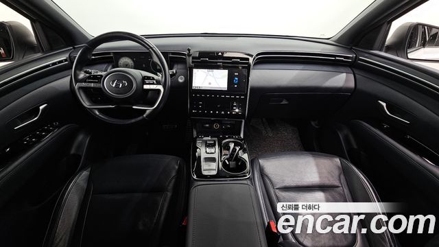 Hyundai Tucson — interior