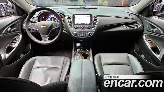 Chevrolet Korea Malibu — interior