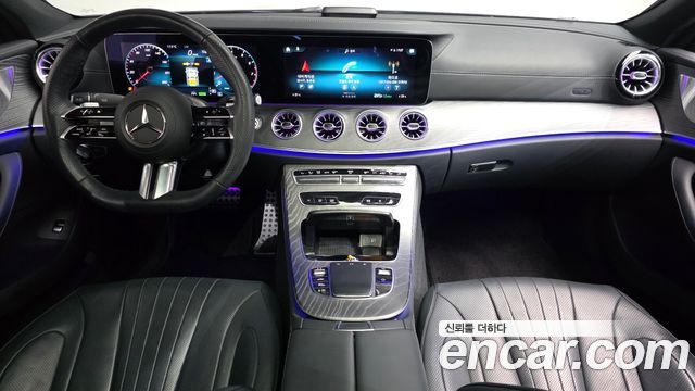 Mercedes-Benz CLS-Class — interior