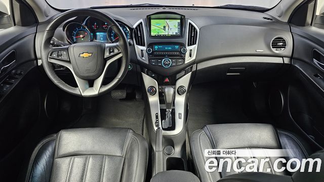 Chevrolet Korea Cruze — interior