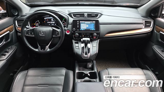 Honda CR-V — interior