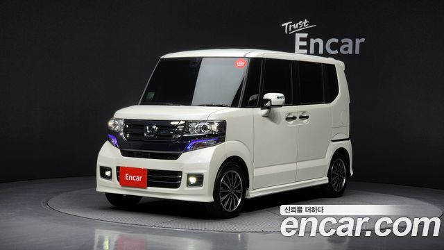 Honda N-BOX — exterior