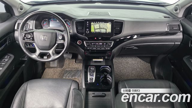 Honda Pilot — interior