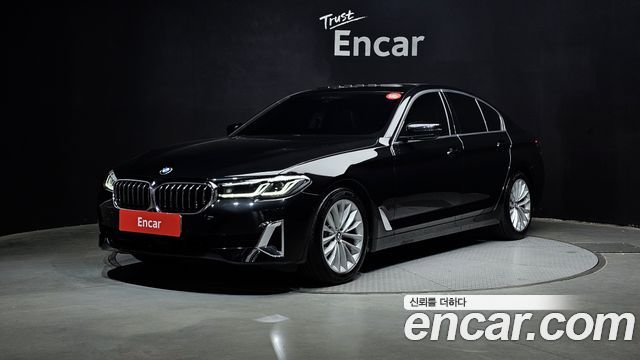 BMW 5 Series — exterior