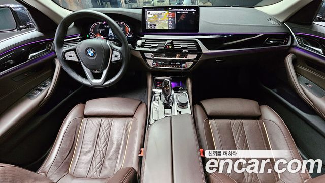 BMW 5 Series — interior