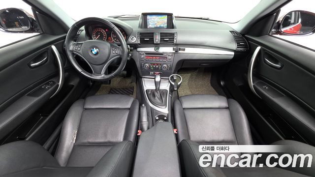BMW 1 Series — interior