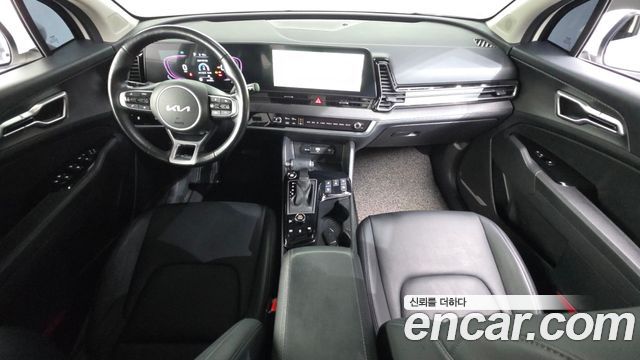 Kia Sportage — interior