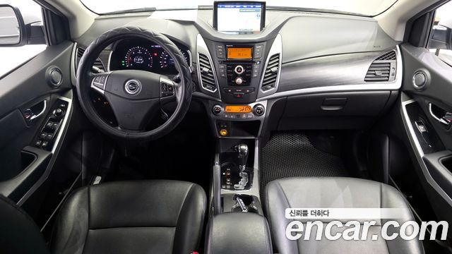 KG Mobility Korando — interior