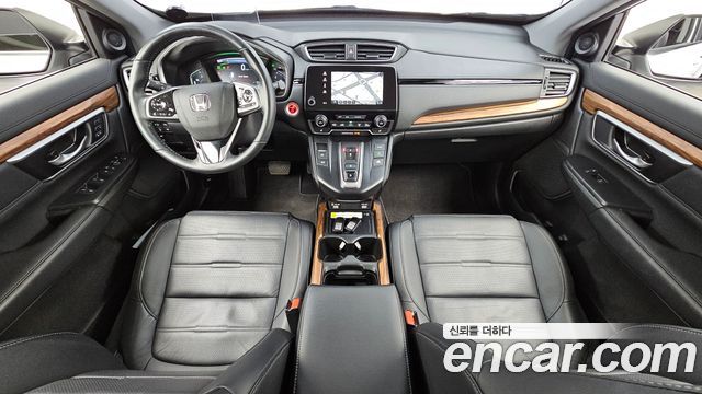Honda CR-V — interior