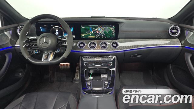 Mercedes-Benz CLS-Class — interior