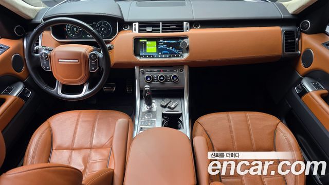 Land Rover Range Rover Sport — interior