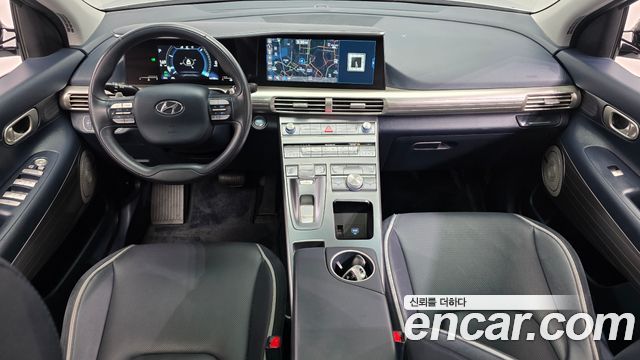 Hyundai Nexo — interior