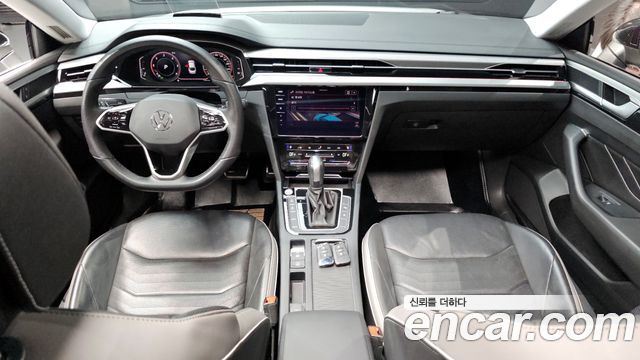 Volkswagen Arteon — interior
