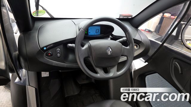 Renault Korea Twizy — interior