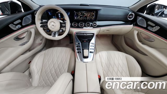 Mercedes-Benz AMG GT — interior