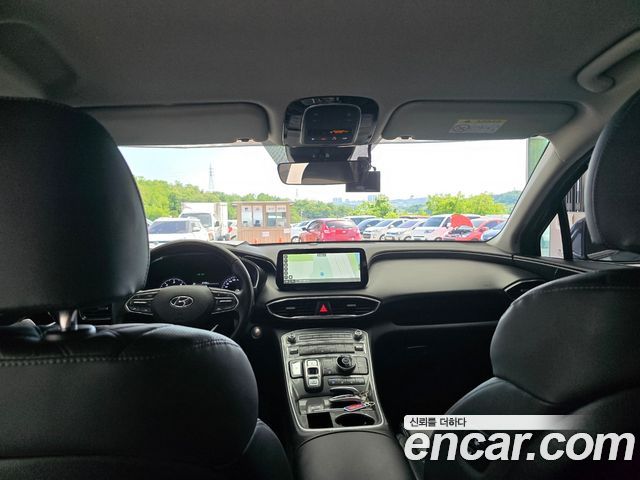 Hyundai Santa Fe — interior