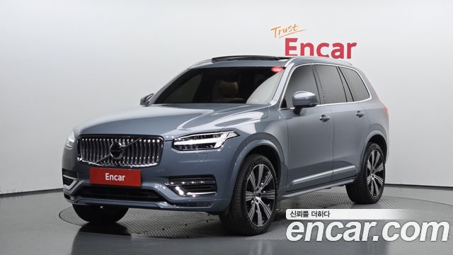 Volvo XC90 — exterior