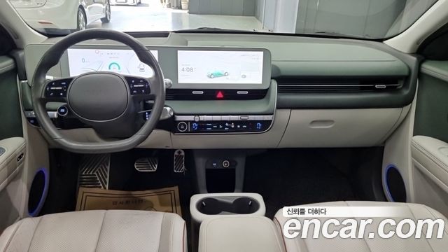 Hyundai IONIQ 5 — interior