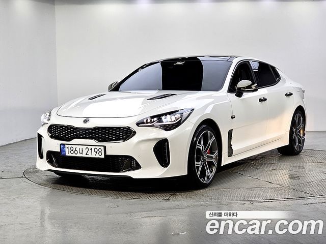 Kia Stinger — exterior