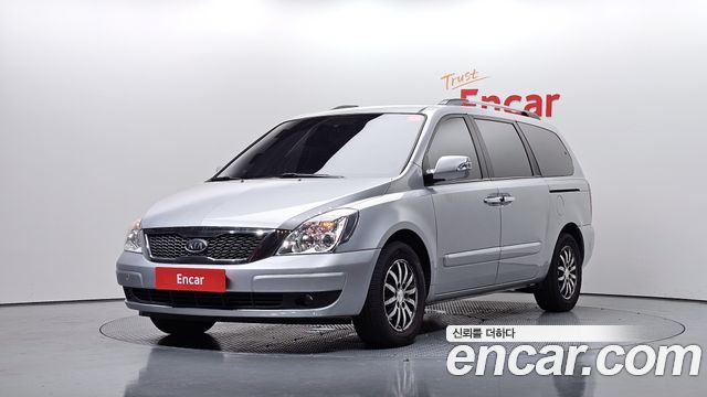 Kia Carnival — exterior