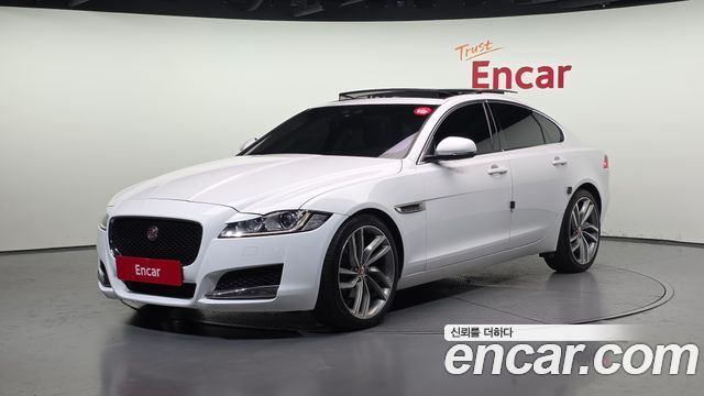 Jaguar XF — exterior
