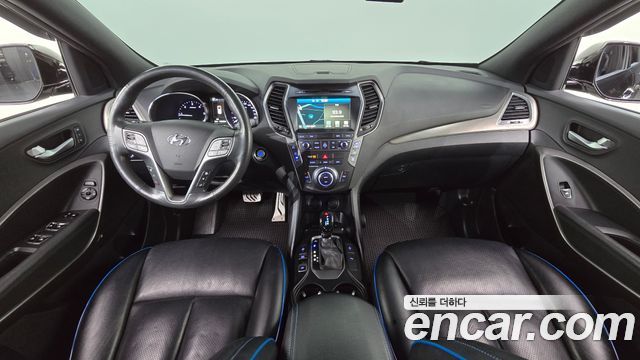 Hyundai Maxcruz — interior