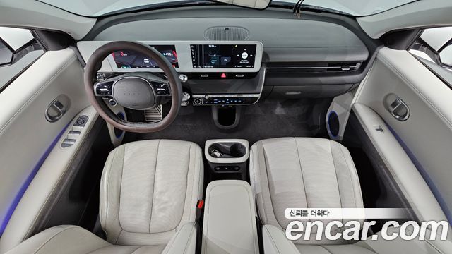 Hyundai IONIQ 5 — interior