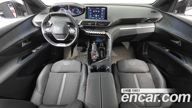 Peugeot 3008 — interior
