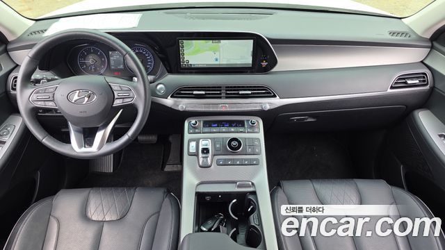 Hyundai Palisade — interior