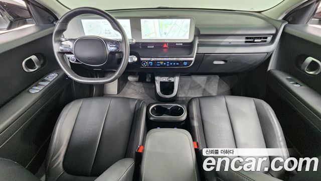 Hyundai IONIQ 5 — interior