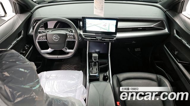 KG Mobility Torres — interior
