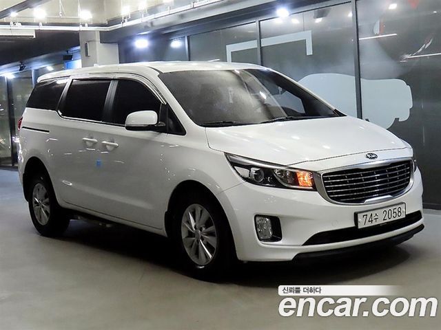 Kia Carnival — exterior