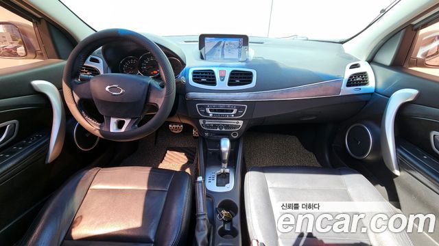 Renault Korea SM3 — interior