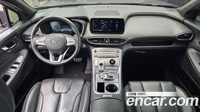 Hyundai Santa Fe — interior