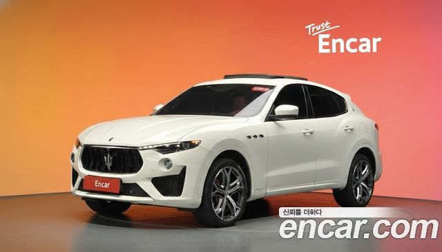Maserati Levante — exterior